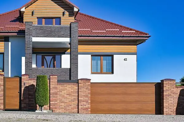 Подарки при покупке въездных ворот с автоматикой