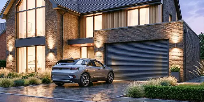 Роллетные ворота в цвете «антрацит» по выгодной цене